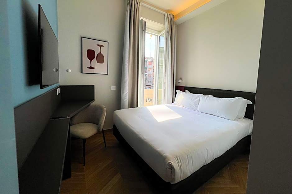 Hotel RossoVino Milano