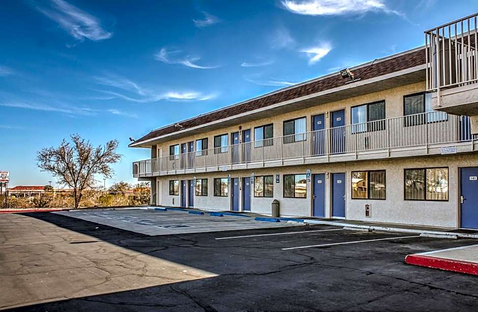 Motel 6-Mojave, CA