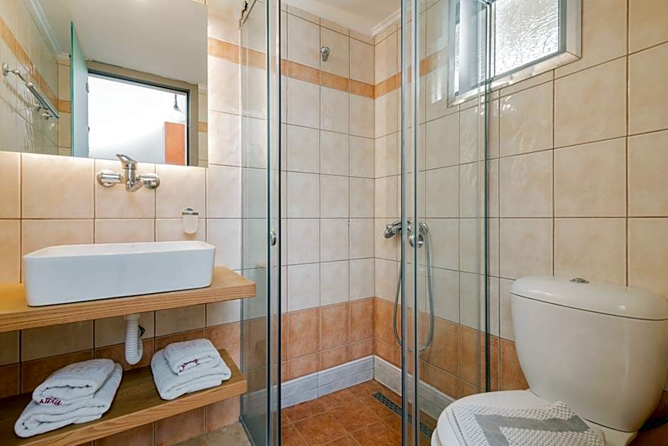 Katerina Palace Studio 1