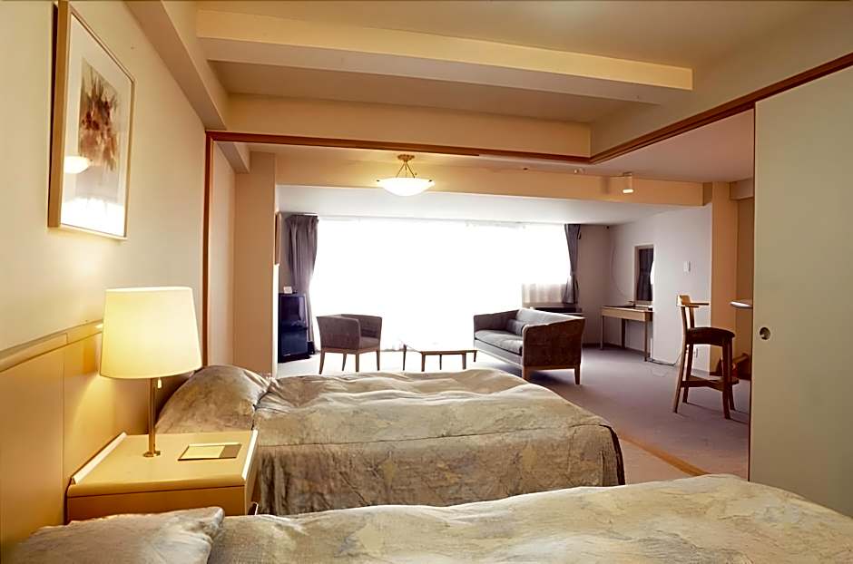 Katsuura Hilltop Hotel & Residence