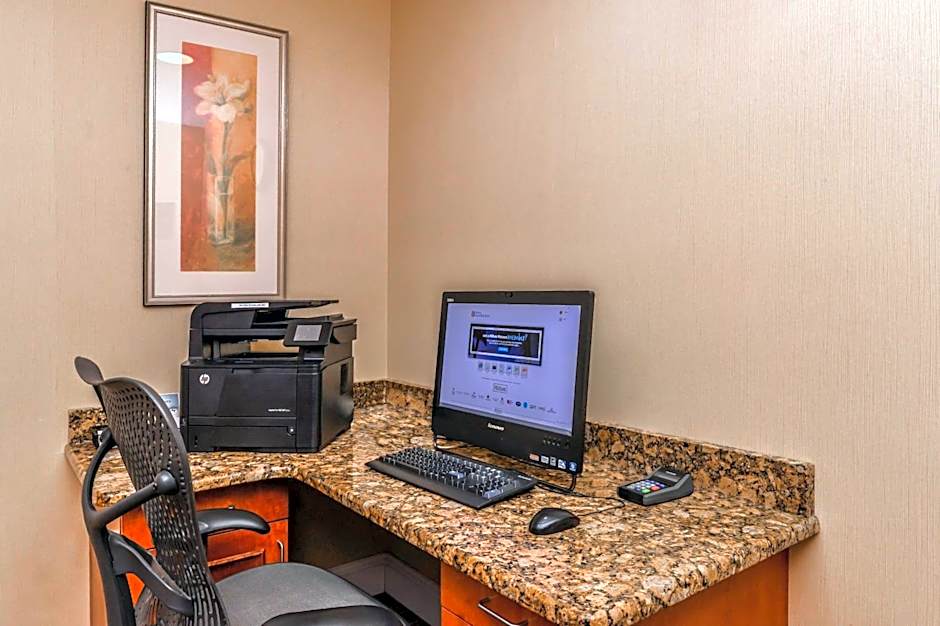 Hilton Garden Inn Southfield