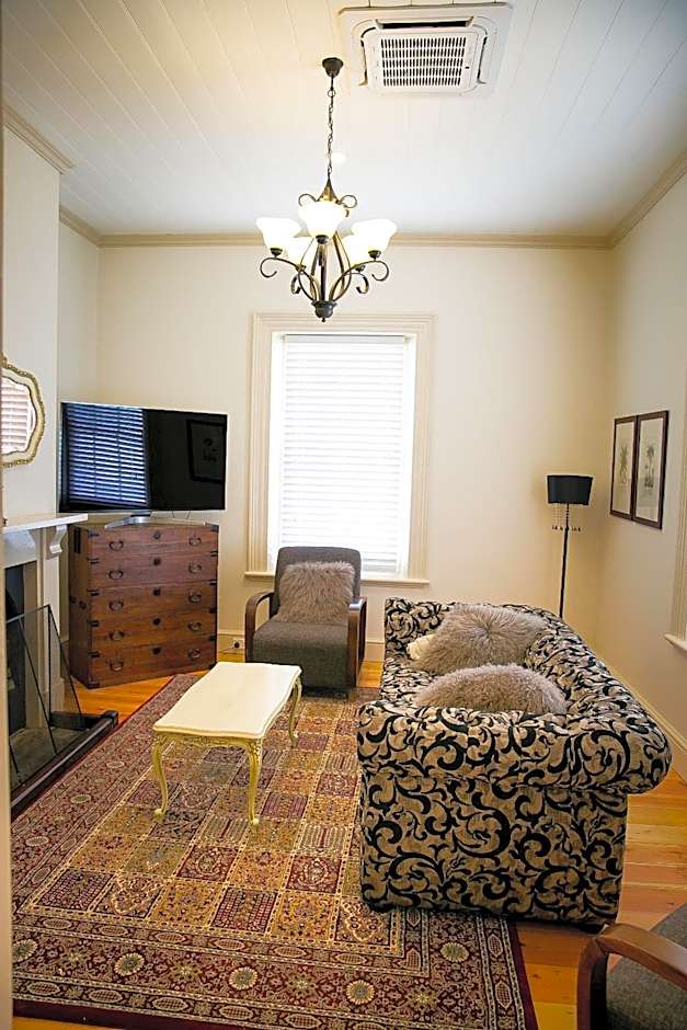 Cape Nelson Lighthouse