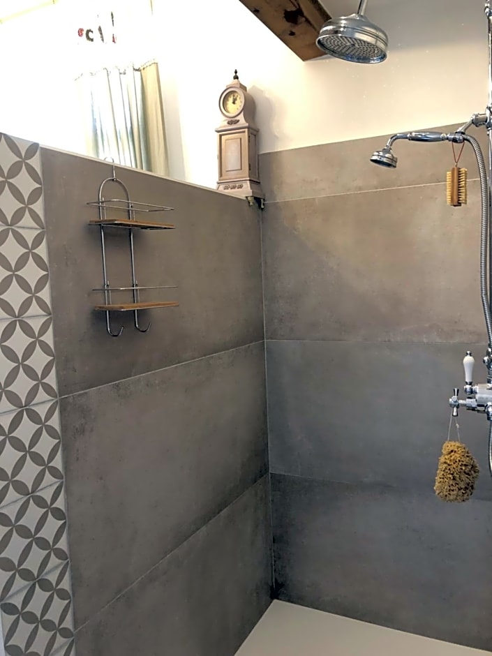 MAISON La BOHEME Spa & Jacuzzi