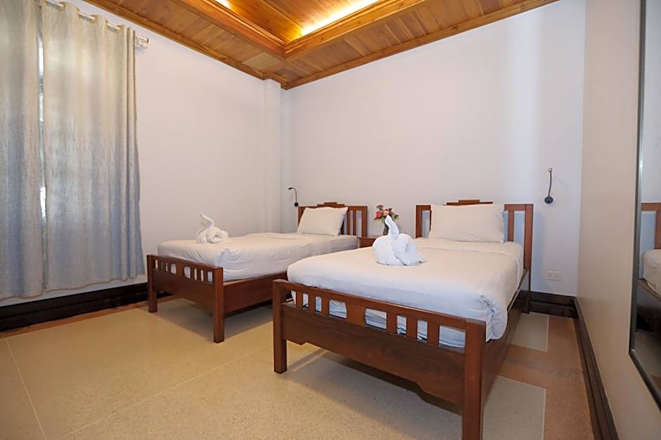 Photo 1 of 1 of 1 Twin Bed