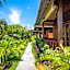 D'Muncuk Huts Lembongan