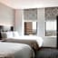 Renaissance by Marriott Cincinnati Downtown Hotel