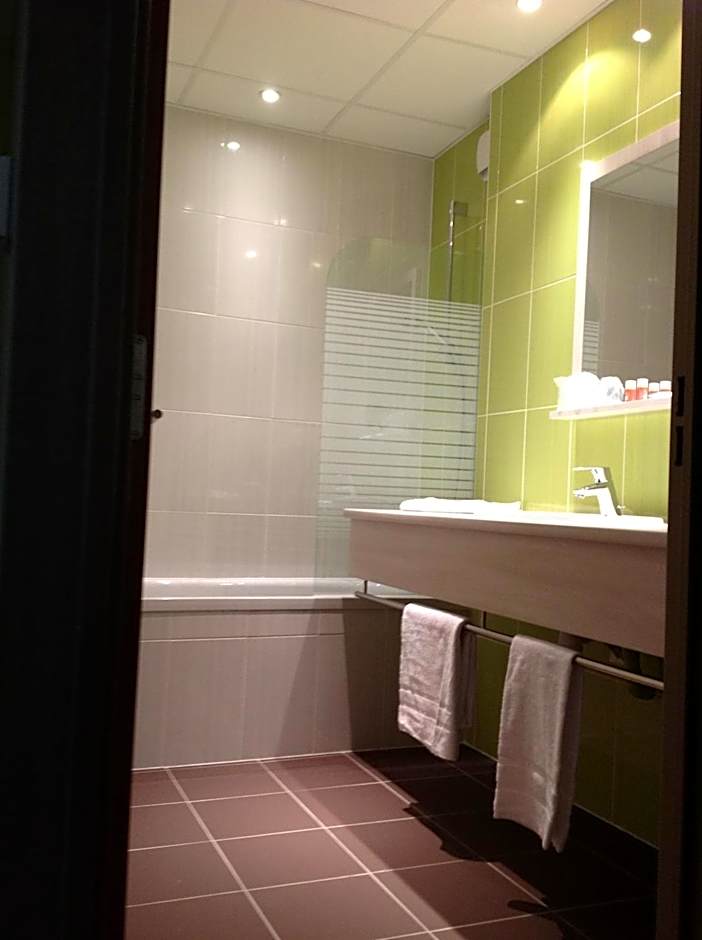 The Originals City, Hotel des Lys, Dreux (Inter-Hotel)