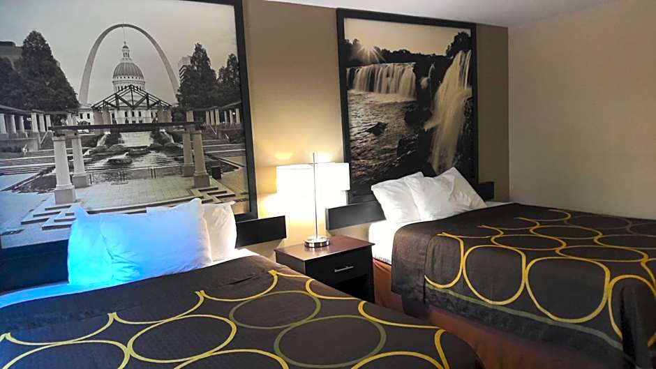 Super 8 by Wyndham Joplin