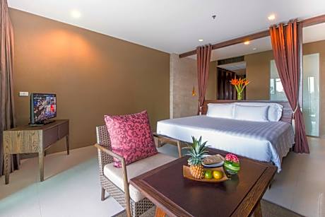 Deluxe Family Connecting