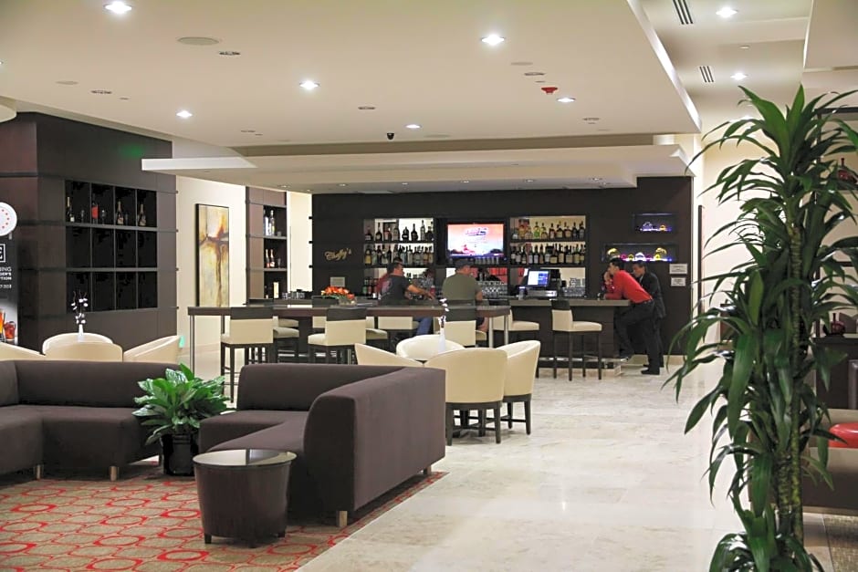 Embassy Suites By Hilton Ontario Airport
