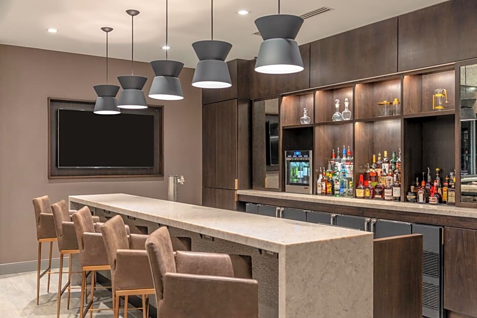 Holiday Inn Boston Logan Airport - Chelsea By IHG