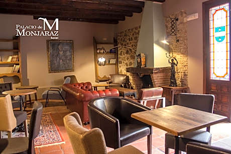 Palacio de Monjaraz