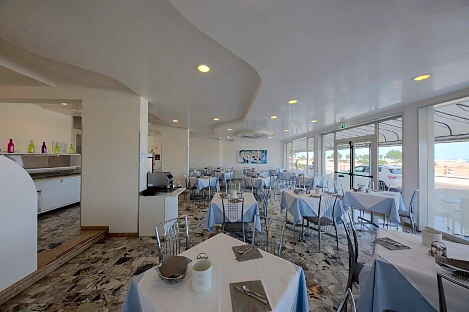 Hotel Riviera