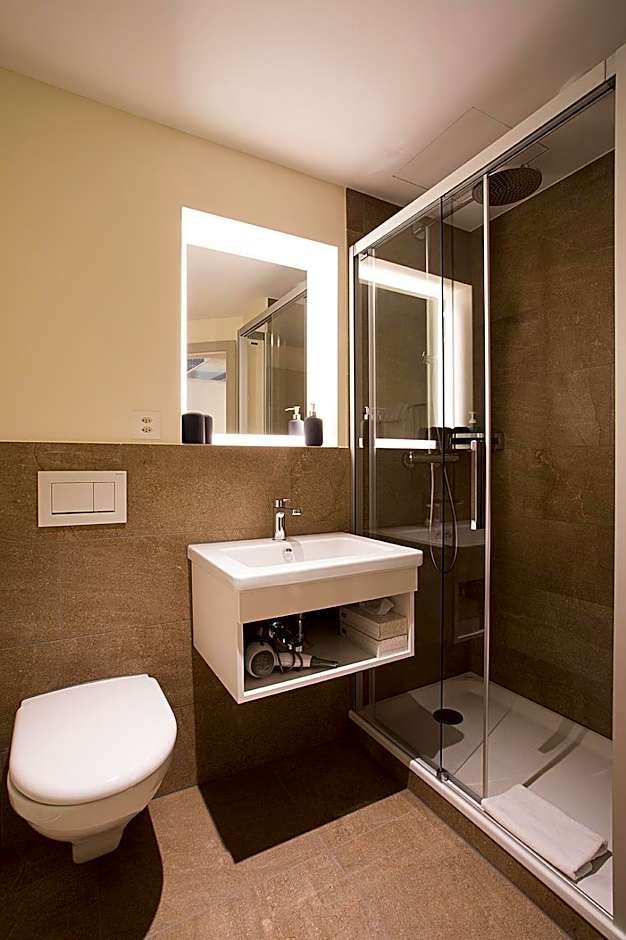 Kreuz Bern Modern City Hotel