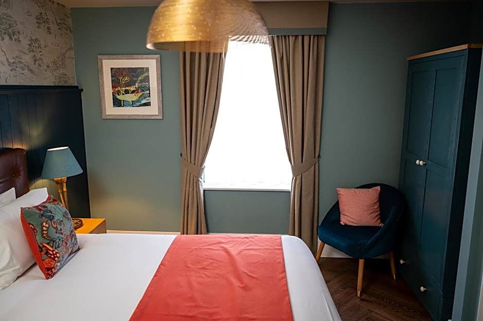 Victoria Hotel by Chef & Brewer Collection