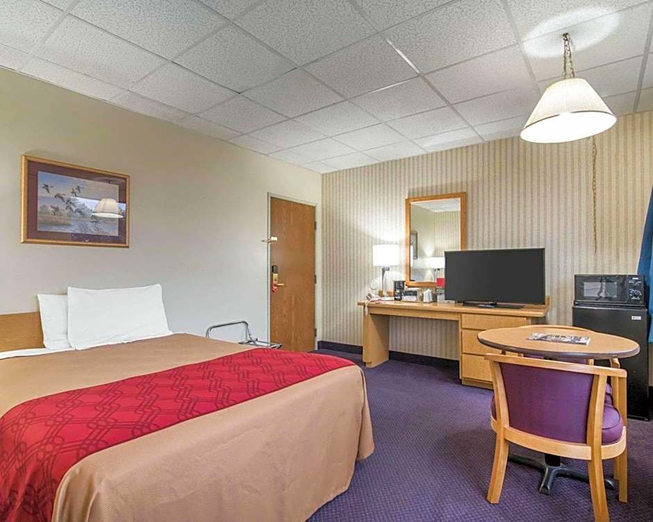 Econo Lodge Manchester