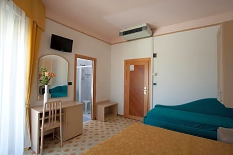 Double or Twin Room with Balcony