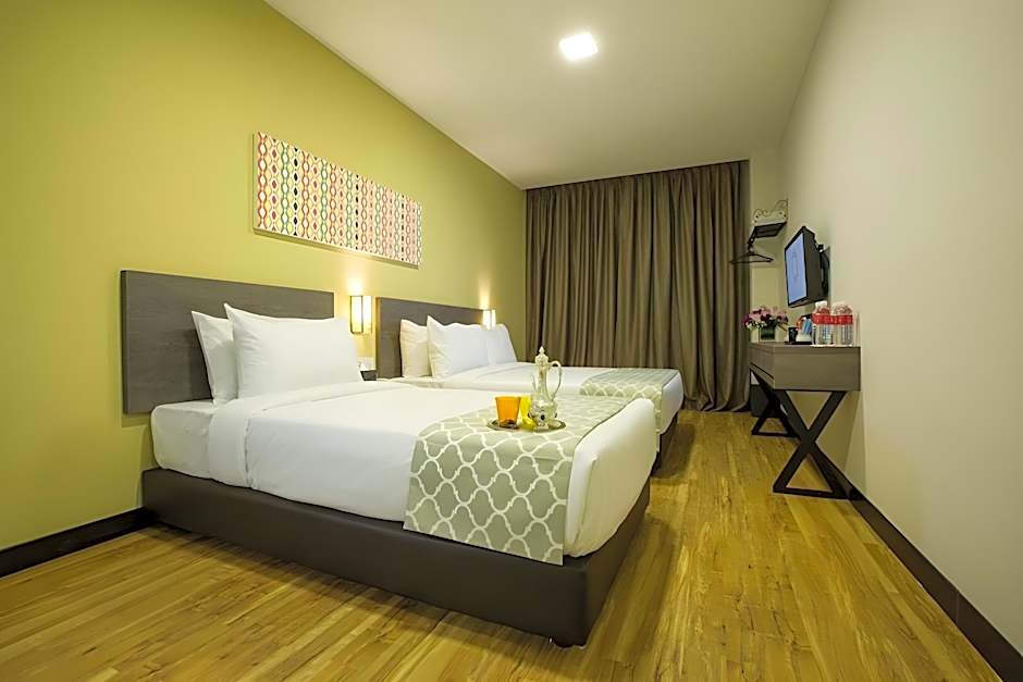 Humaira Hotel