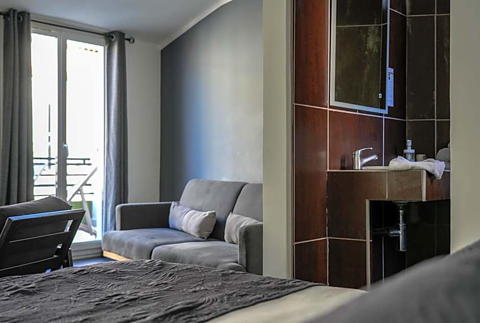 Celenya Hotel