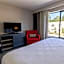 Country Inn and Suites by Radisson Seattle-Bothell WA