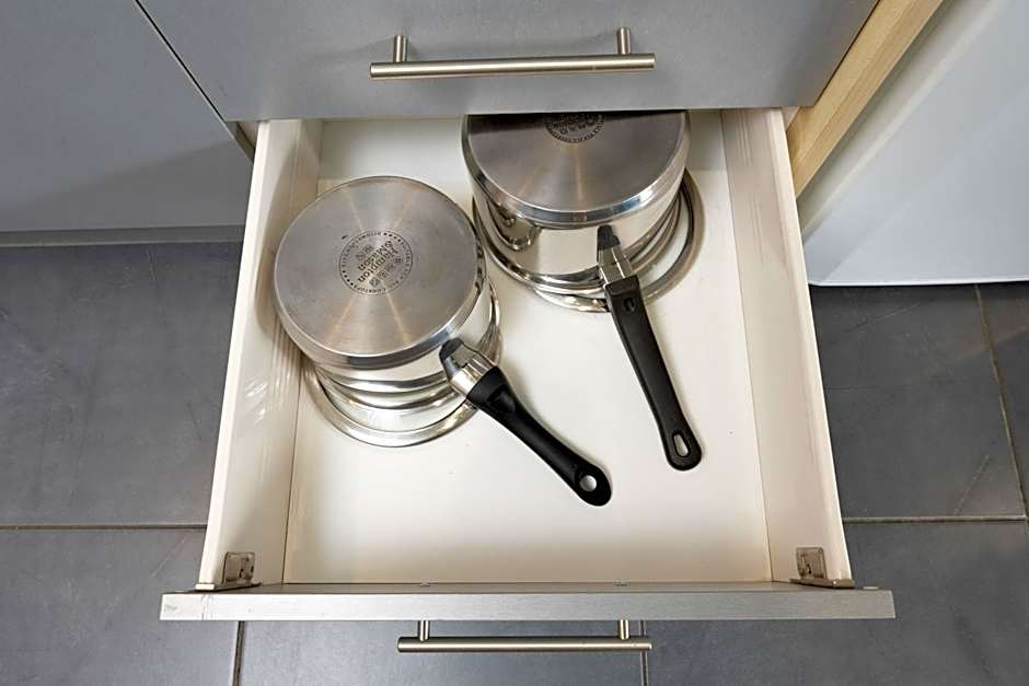 Grove Park Motor Lodge