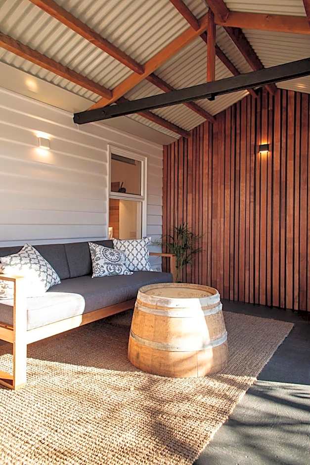 'The Hideout' Private Bungalow in Sandy Bay