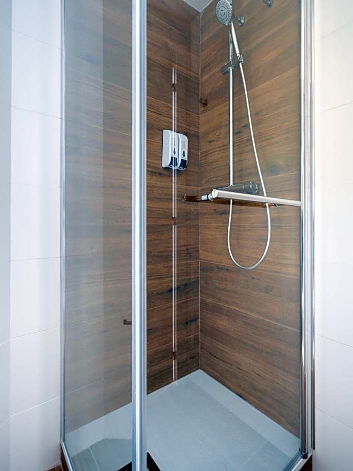 limehome Barcelona Carrer de Fontcoberta - Digital Access