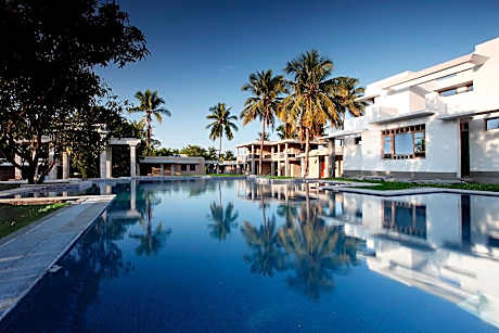 Heritage Resort Hampii