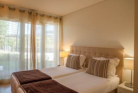 Three-Bedroom Apartment - Troia Beach