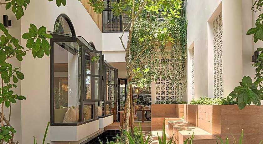 The Motifs Eco Hotel