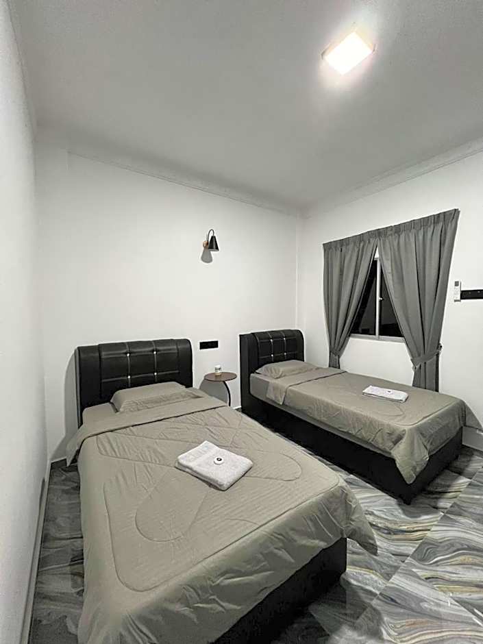 Julies Hostel Taman Negara