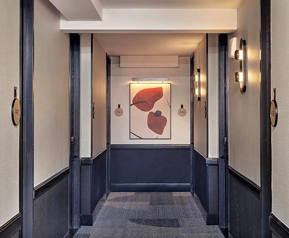 Kimpton Theta New York - Times Square By IHG