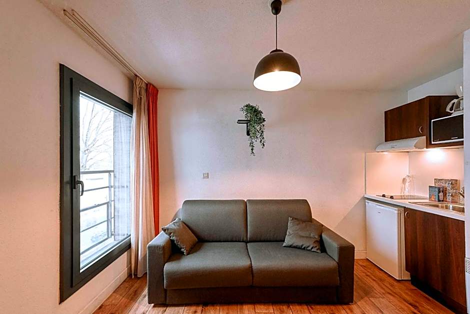 Zenao Nevers Quai de Loire