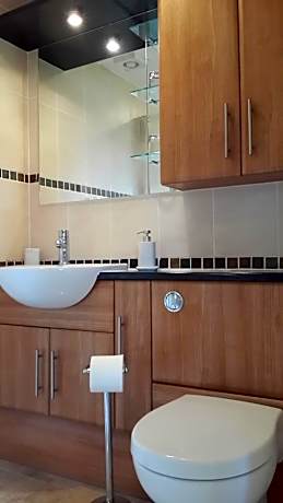 Superior King with Lake View