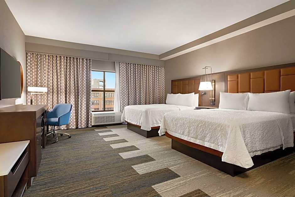 Hampton Inn By Hilton Suites Kansas City Downtown Crossroads