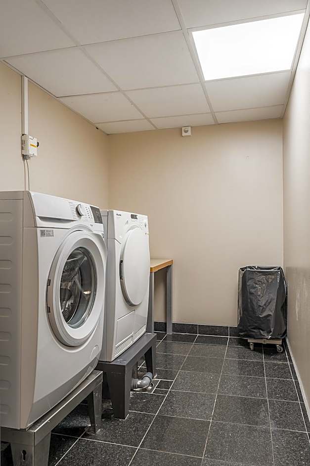 2Home Hotel Apartments