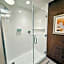 Wavecrest Lodge