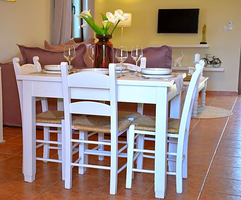 Elianthos Villas