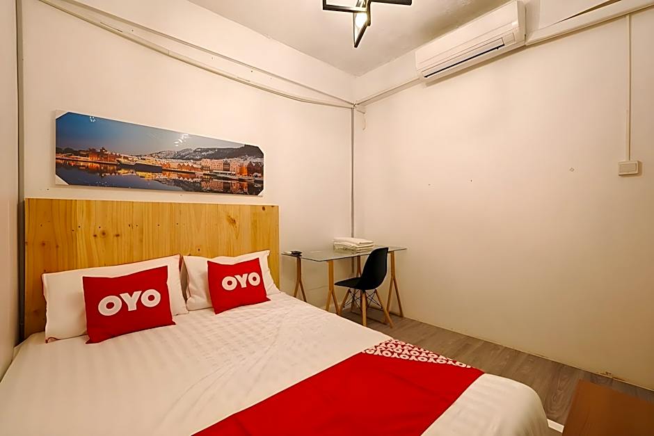 Bossa House Hostel & Cafe