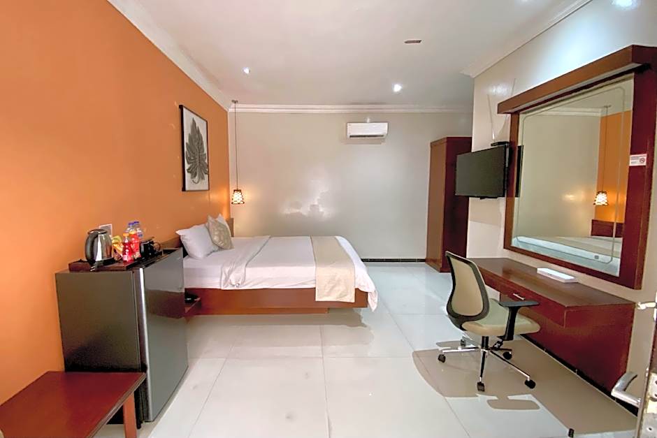 Plaza Hotel Semarang