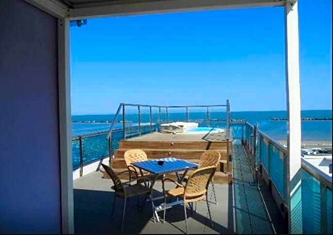 Hotel Lungomare