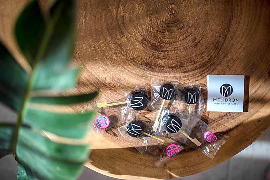 Melidron Hotel & Suites