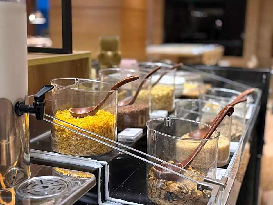 Courtyard by Marriott Kunshan