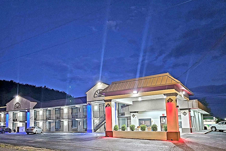 Super 8 by Wyndham Marion NC