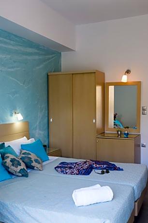 Double or Twin Room Ground Floor with Veranda and Side Sea View