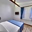 Risus Garden Marina Hotel