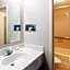 Days Inn by Wyndham Richmond