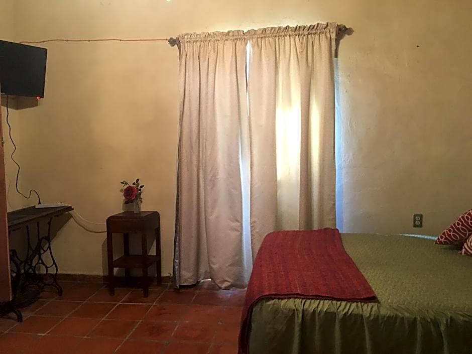 Hostal Doña Carlota Hotel