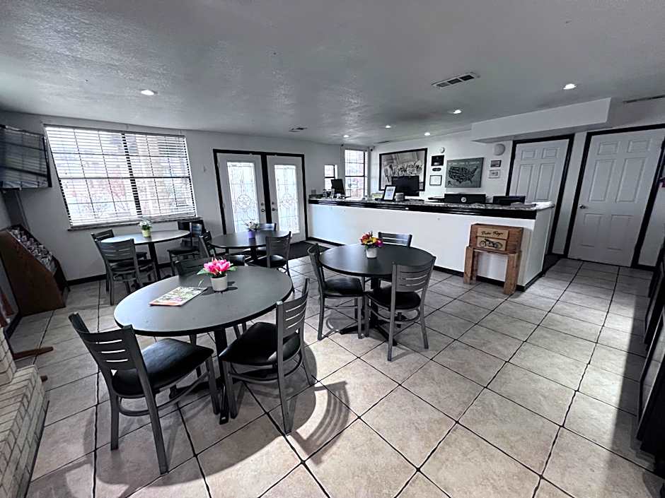 Super 8 by Wyndham Fredericksburg