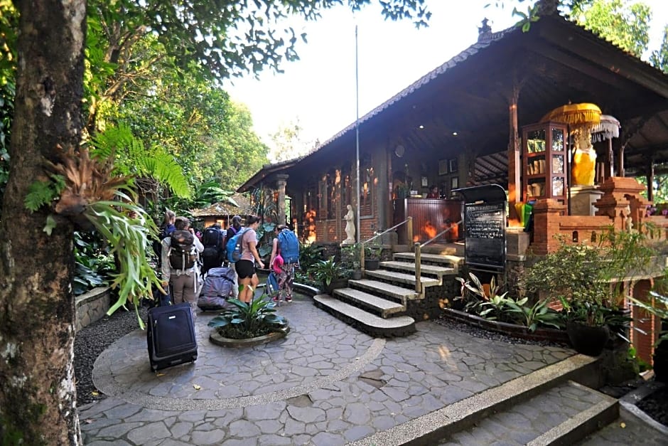 Puri Lumbung Cottages, Restaurant & Spa, Munduk